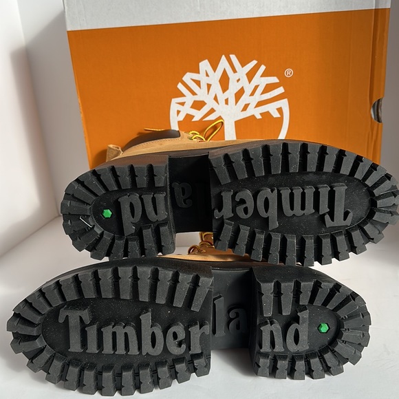 NIB timberland boots - Picture 4 of 9